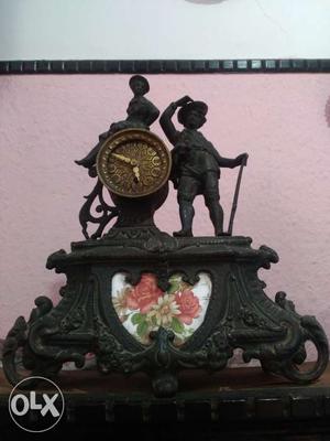 Antique bronze mantel clock