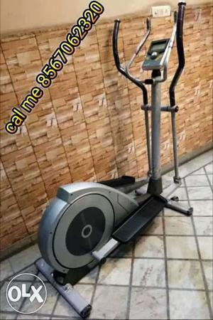 Cross trainer magnetic in showroom condition new price is