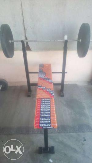 Exercise Bench press with bench rod and two