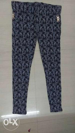 (For Female) ankle length printed Jeans streachable size 36