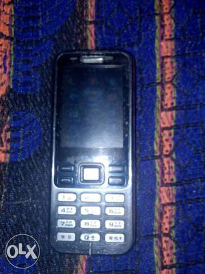 Good batery backup mobile is good condition in