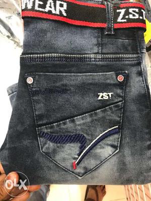Only for wholesale and lot bacho ka jeans all