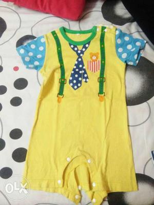 Toddler's Yellow And Green Onesies