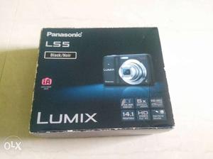 14.1MP Panasonic Camera with HD Video...with bill