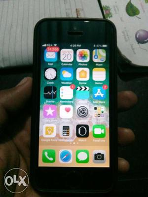IPhone 5s 16 gb very good condition with bill box