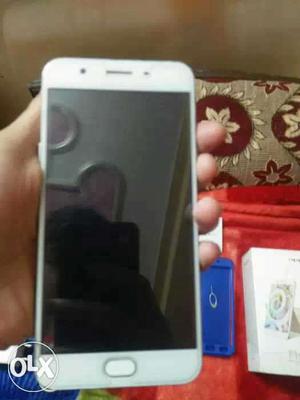 Oppo f1s 32gb in very good condition 16mp front