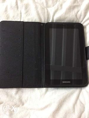 Samsung tablet with charger