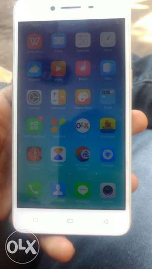 Sell my oppo a37f with box and charger only any