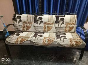 3+1+1 sofa set for sale... New cushion covers and