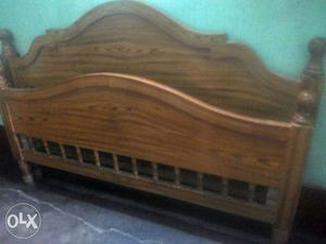 5×6.5ft Bed in New condition. Contact soon and