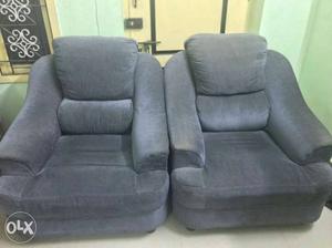 A Pair of single seater sofa Dimensions: 2ft *