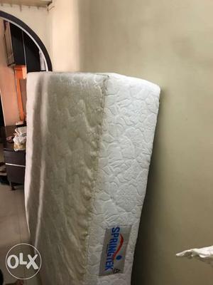 Bed super soft mattress