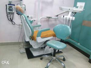 Dental chair excellent condition...
