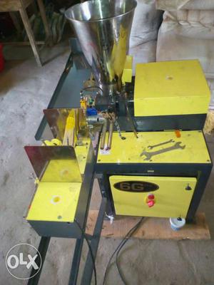 Fully automatic and new incense/Agarbatti machine, very good