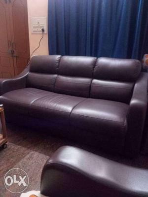 Godrej Interio branded leather sofa set.