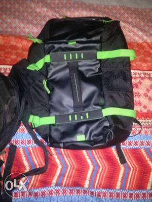 Hp odyssey laptop/gadgets travel backpack