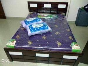 New mini double cot 4/6 without storage /- only With box