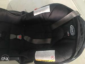 Unused Baby hand carrier(new born-12 months) for