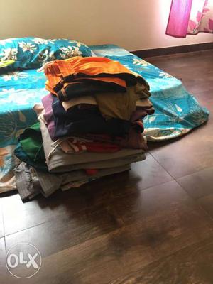 All clothes in good condition