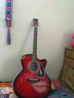 Brand new givson guitar, used only for one day. I