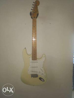 Fender squire Stratocaster stock pick ups maple