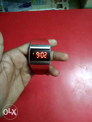 Touch screen watch only for 100/-