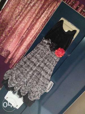 Velvet gown--size 32 For age 8 to 12 years