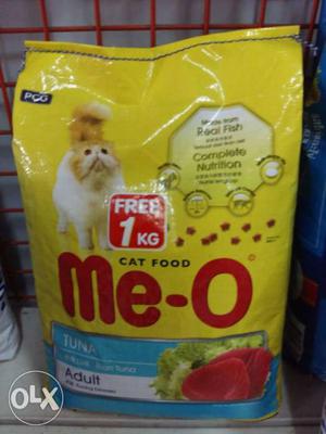 Cat food 7kg. 1kg free