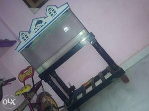 Fish tank good condition stand tank pvc top stone