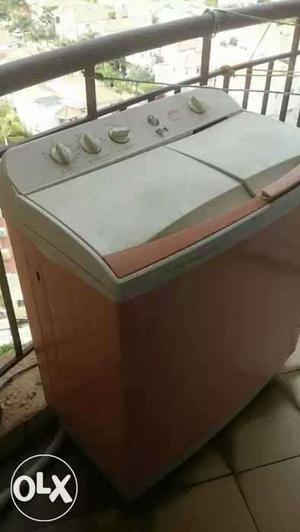 Godrej Semi Automatic Washing Machine