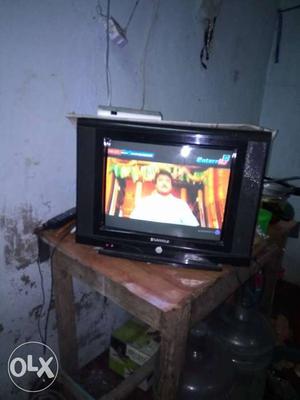 Sunsui 17inch colourTV good condition with