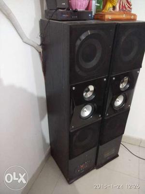 Two Black PA Speakers with 2 mic wirless