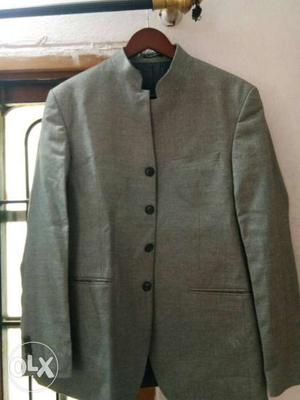 L size nehru suit branded(park avenue) 3yrs old