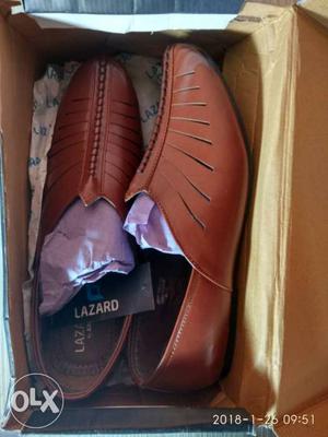 Lazard kollapuri style shoes Rs 700/- only 2days