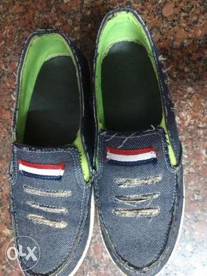 Loafers,Casuals Pair Of Black-and-green jeans Slip-on Shoes