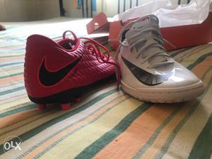 Nike Red football shoe for sale. (brand new)