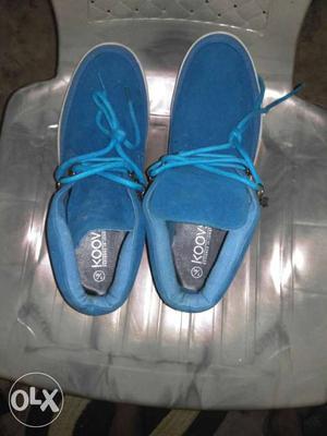 Pair Of Blue Koov High-top Sneaker