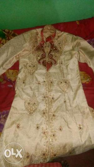 Red And Beige Long-sleeved Traditional Dress
