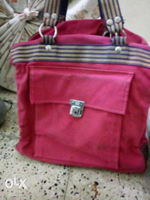 Travelling Bag with 4 wheels very strong Cotton