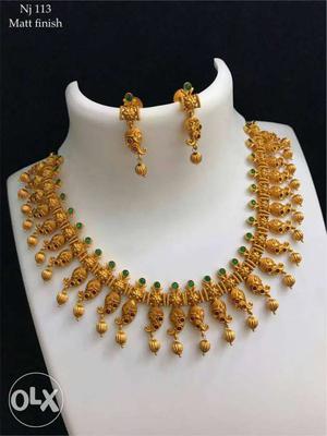 Women's Gold Colored Necklace