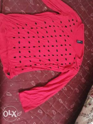 Women's Pink And Black Crew-neck Sweater