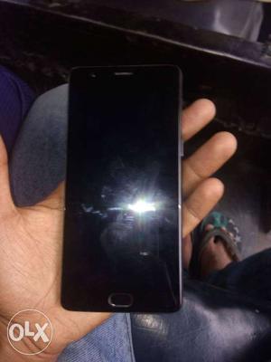 1plus3t phone Good condition with Bill and all only 8mounth