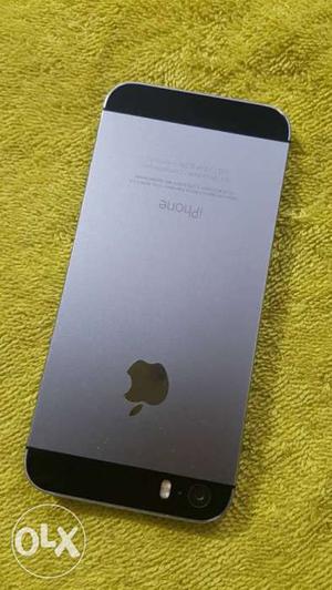 Apple iPhone 5S 16GB. 4G phone. Original iPhone.
