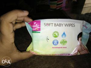Baby wipes 6 packet left 80 wipes aa per packet