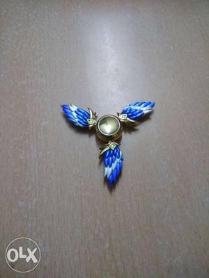 Blue And Gold-colored Feather Fidget Tri-spinner