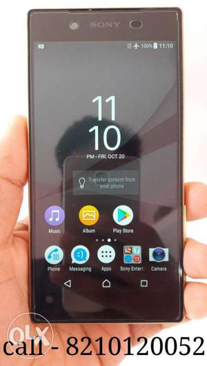 Brand new Sony Xperia Z5 Dual phone in excellent
