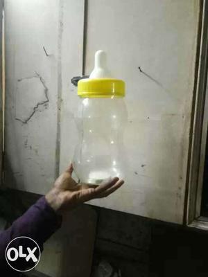 Clear White And Yellow Feeding Bottle Plastic Container