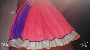Gown for 11 year girl it's good condition colour