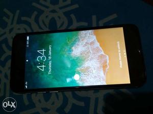 IPhone 6, 32gb Genuine condition 5 month old with