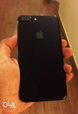 IPhone 7 Plus 128 GB Jet Black 15 months old with